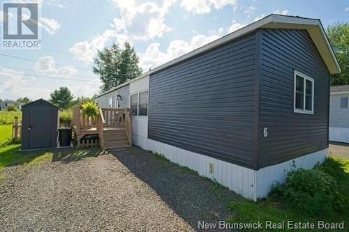 6 Holly Court, Lincoln, NB - Outdoor With Exterior