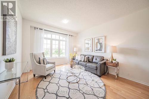 78 Quarrie Lane, Ajax (Northwest Ajax), ON - Indoor Photo Showing Living Room