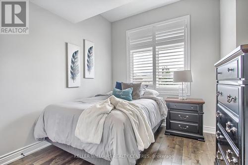 721 Yarfield Crescent, Newmarket (Glenway Estates), ON - Indoor Photo Showing Bedroom