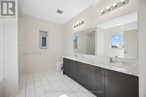 277 Wesmina Avenue, Whitchurch-Stouffville, ON - Indoor Photo Showing Bathroom