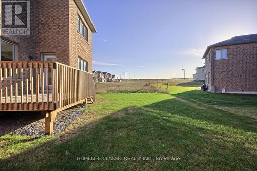 31 Robert Baldwin Boulevard, East Gwillimbury, ON - Outdoor