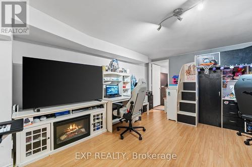 4135 Hickory Drive, Mississauga (Rathwood), ON - Indoor Photo Showing Other Room