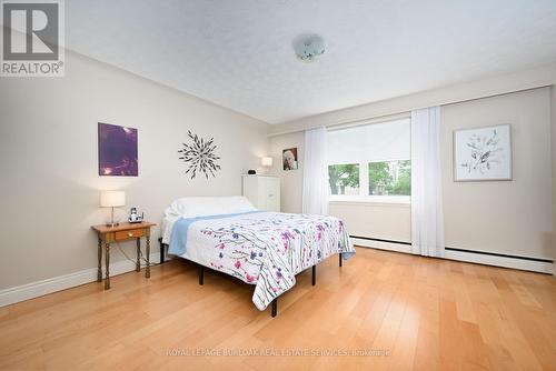 207 - 1377 Lakeshore Road, Burlington (Brant), ON - Indoor Photo Showing Bedroom