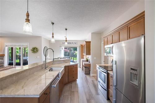 46 Sea Breeze Drive, Port Dover, ON - Indoor Photo Showing Kitchen With Upgraded Kitchen