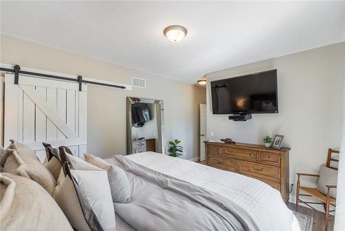 46 Sea Breeze Drive, Port Dover, ON - Indoor Photo Showing Bedroom