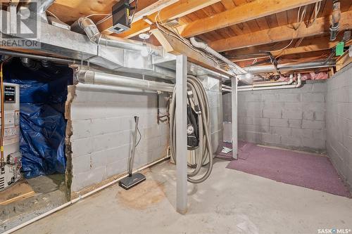 1801 E Avenue N, Saskatoon, SK - Indoor Photo Showing Basement