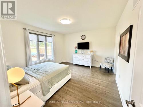 50 Seaton Crescent, Tillsonburg, ON - Indoor Photo Showing Bedroom