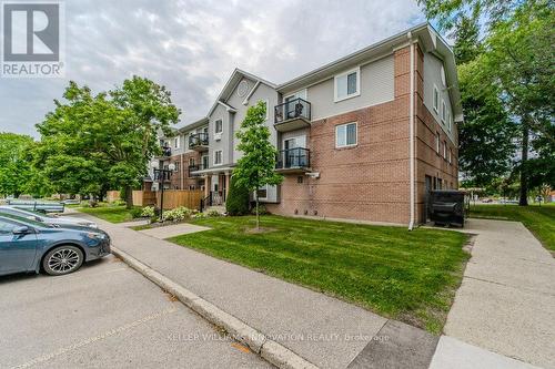 305 - 276 Eiwo Court, Waterloo, ON - Outdoor