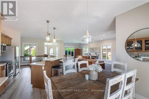 46 Sea Breeze Drive, Norfolk (Port Dover), ON - Indoor Photo Showing Dining Room