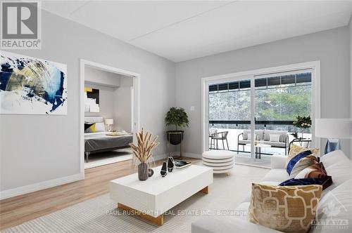 704 - 123 St Moritz Trail, Russell, ON - Indoor Photo Showing Living Room