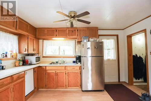 234 Federation St, Thessalon, ON - Indoor Photo Showing Kitchen With Double Sink