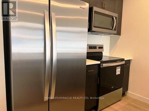 70 - 405 Myers Road, Cambridge, ON - Indoor Photo Showing Kitchen