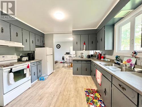 147 Water Street, Botwood, NL - Indoor Photo Showing Kitchen With Double Sink