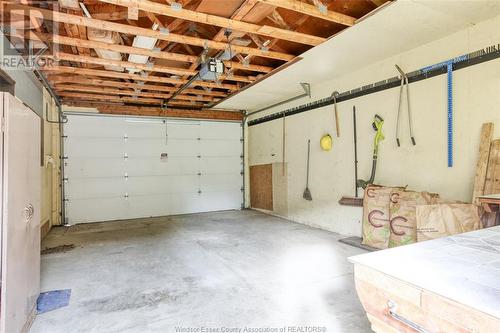 1545 Pierre, Windsor, ON - Indoor Photo Showing Garage