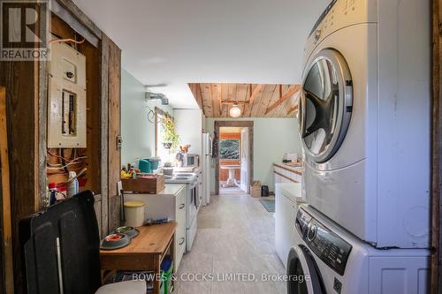 694 County Rd 504, North Kawartha, ON - Indoor Photo Showing Laundry Room