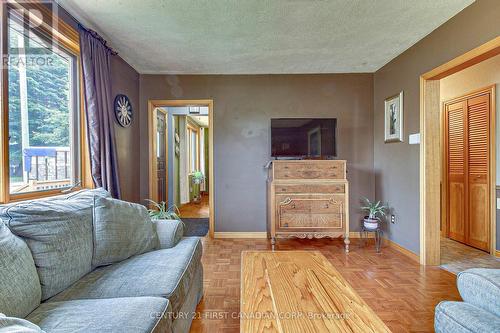 105 Lyman Street, London, ON - Indoor