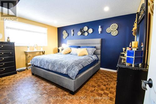 529 Scott Street, St. Catharines, ON - Indoor Photo Showing Bedroom