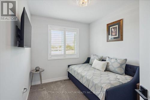 7 - 314 Equestrian Way, Cambridge, ON - Indoor Photo Showing Bedroom