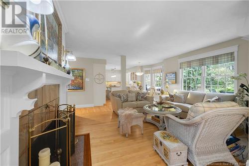 25 Beverley Hills Drive, Grand Bay-Westfield, NB - Indoor Photo Showing Living Room With Fireplace