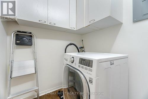 209 - 10 Ajax Street, Guelph (Onward Willow), ON - Indoor Photo Showing Laundry Room