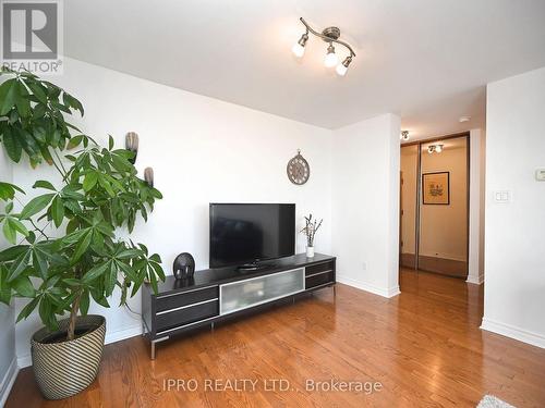 1507 - 1360 Rathburn Road E, Mississauga, ON - Indoor Photo Showing Living Room