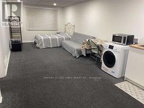 41 Esplanade Road, Brampton (Southgate), ON - Indoor Photo Showing Laundry Room