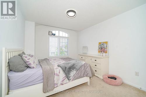 617 Fred Mclaren Boulevard, Markham, ON - Indoor Photo Showing Bedroom