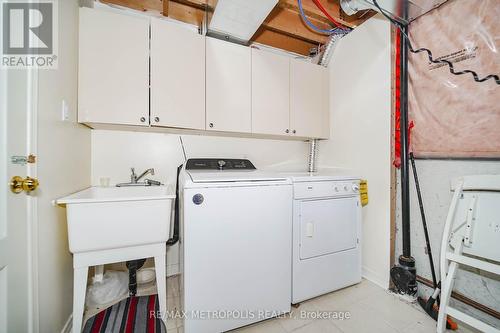 617 Fred Mclaren Boulevard, Markham, ON - Indoor Photo Showing Laundry Room