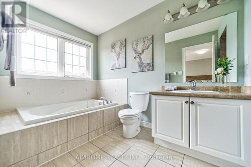 88 Southdown Avenue, Vaughan (Patterson), ON - Indoor Photo Showing Bathroom