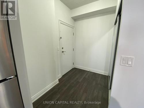 1105 - 38 Cedarland Drive, Markham (Unionville), ON - Indoor Photo Showing Other Room