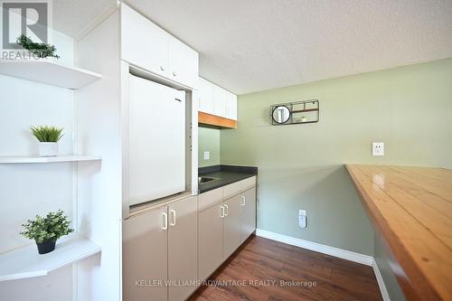 213 Sunset Crescent, Innisfil (Stroud), ON - Indoor Photo Showing Other Room