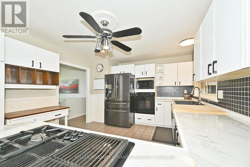 213 Sunset Crescent, Innisfil (Stroud), ON - Indoor Photo Showing Kitchen