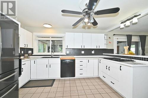 213 Sunset Crescent, Innisfil (Stroud), ON - Indoor Photo Showing Kitchen With Double Sink