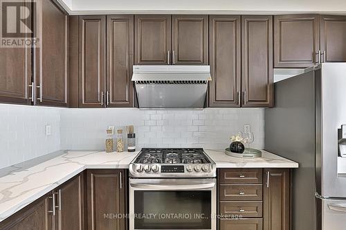 51 Beckett Avenue, Markham (Berczy), ON - Indoor Photo Showing Kitchen