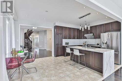 51 Beckett Avenue, Markham (Berczy), ON - Indoor Photo Showing Kitchen With Upgraded Kitchen