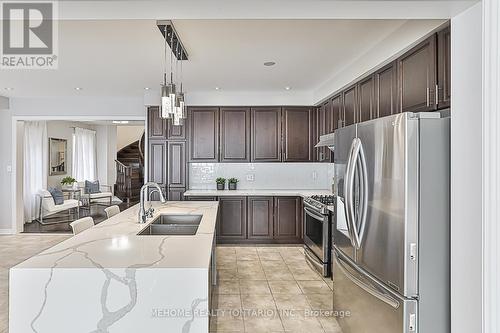 51 Beckett Avenue, Markham, ON - Indoor Photo Showing Kitchen With Double Sink With Upgraded Kitchen