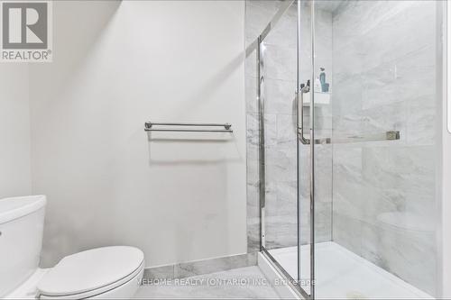 51 Beckett Avenue, Markham, ON - Indoor Photo Showing Bathroom