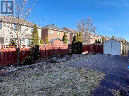 6 Saxony Drive, Markham (Berczy), ON - Outdoor