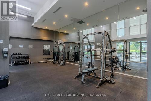 1405 - 55 Oneida Crescent, Richmond Hill (Langstaff), ON - Indoor Photo Showing Gym Room