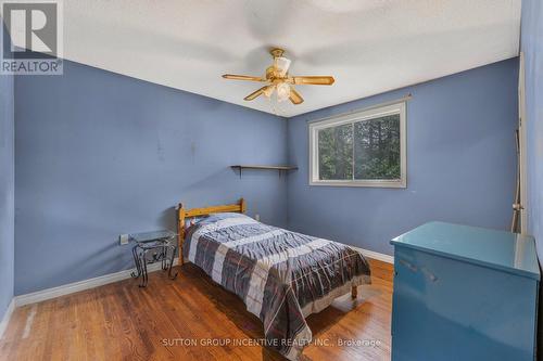 1213 Bayfield Street N, Springwater (Midhurst), ON - Indoor Photo Showing Bedroom