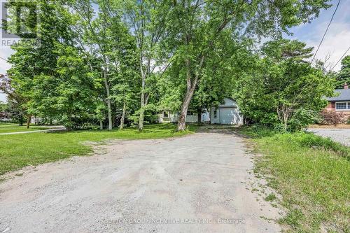 1213 Bayfield Street N, Springwater (Midhurst), ON - Outdoor