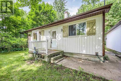 1213 Bayfield Street N, Springwater (Midhurst), ON - Outdoor