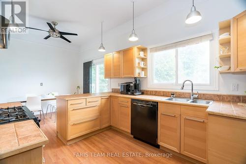 315 Scott Street, Midland, ON - Indoor Photo Showing Kitchen With Double Sink