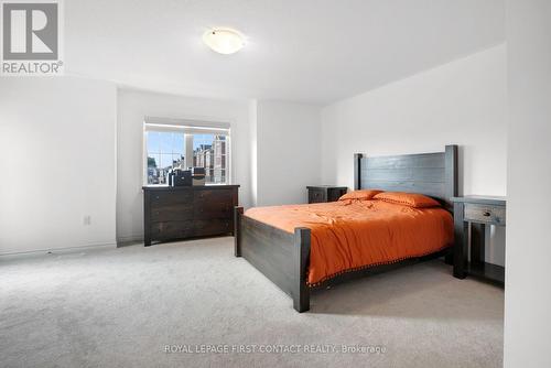 59 Wheatfield Road, Barrie (Innis-Shore), ON - Indoor Photo Showing Bedroom