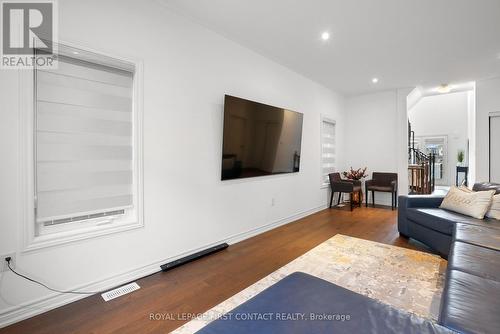 59 Wheatfield Road, Barrie, ON - Indoor Photo Showing Living Room