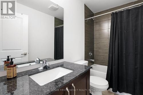 59 Wheatfield Road, Barrie, ON - Indoor Photo Showing Bathroom