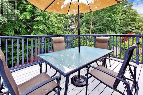 86 Osprey Ridge Road, Barrie (Little Lake), ON - Outdoor With Exterior