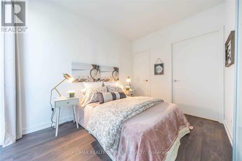 706 - 28 Wellesley Street E, Toronto, ON - Indoor Photo Showing Bedroom