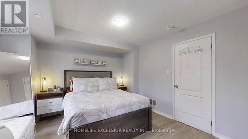 38 Glenstal Path, Oshawa (Windfields), ON - Indoor Photo Showing Bedroom