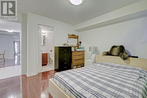 21 - 1 Eaton Park Lane, Toronto (L'Amoreaux), ON - Indoor Photo Showing Bedroom